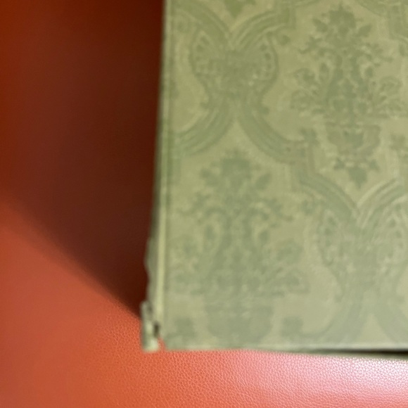 Authentic Gucci box - Picture 3 of 7